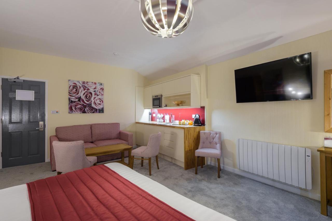 Best Western Fowey Valley Лосуитиел Екстериор снимка
