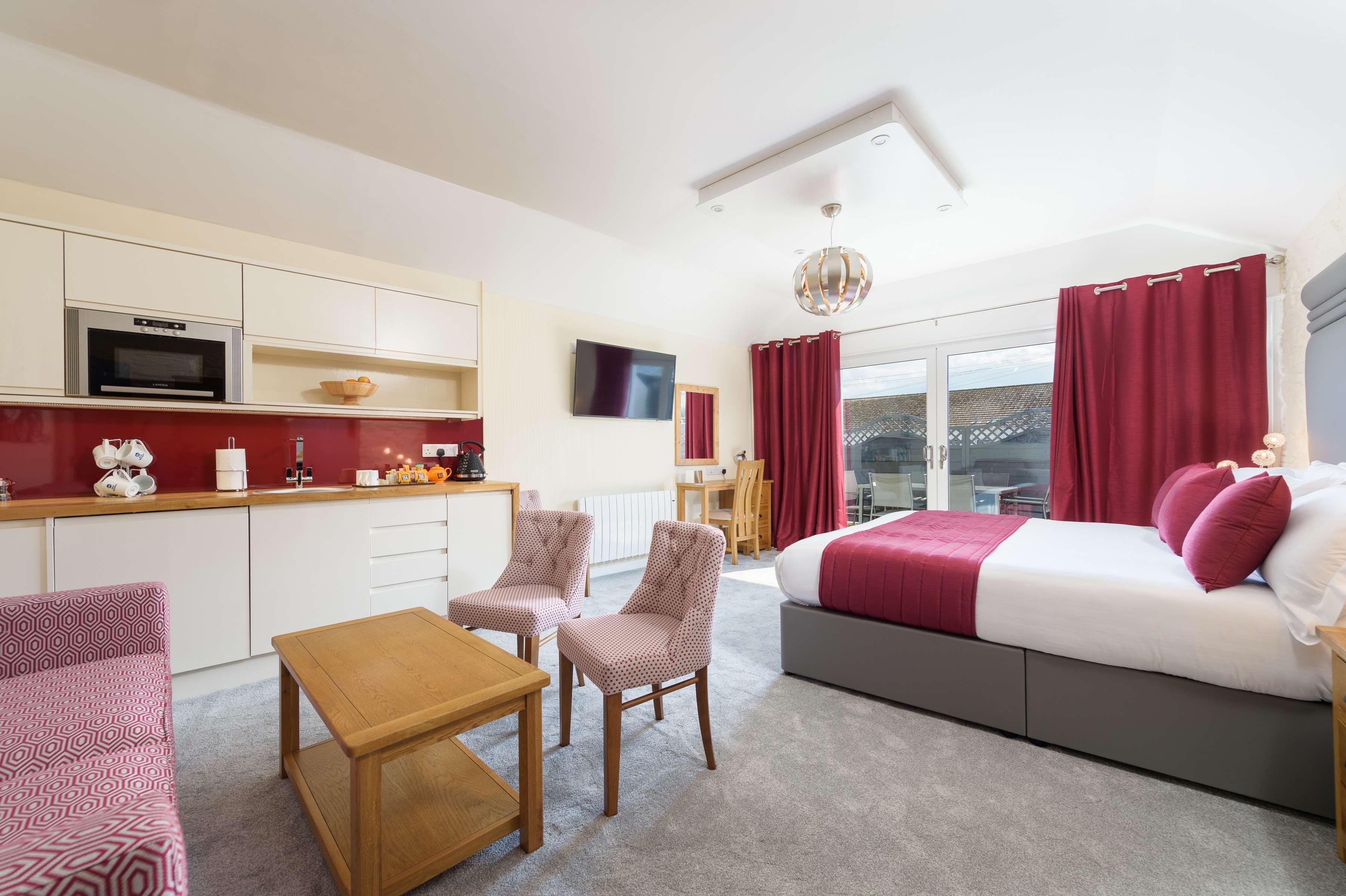 Best Western Fowey Valley Лосуитиел Екстериор снимка