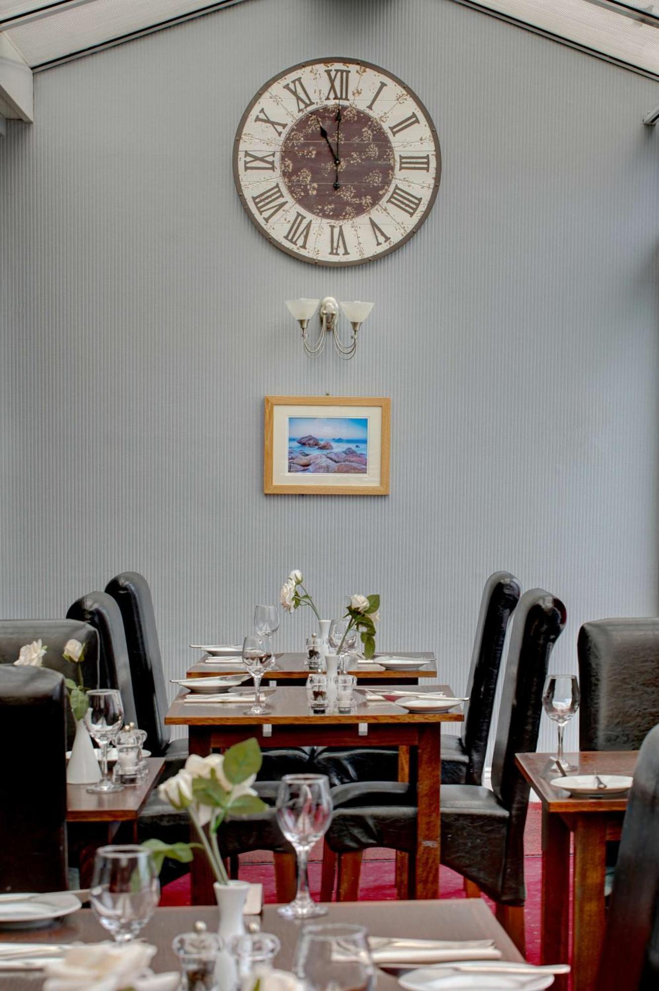Best Western Fowey Valley Лосуитиел Екстериор снимка